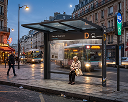 Comment s�curiser et �clairer un abri bus la nuit ?