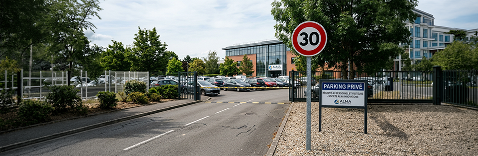 panneau parking limit&eacute;e 30km/h