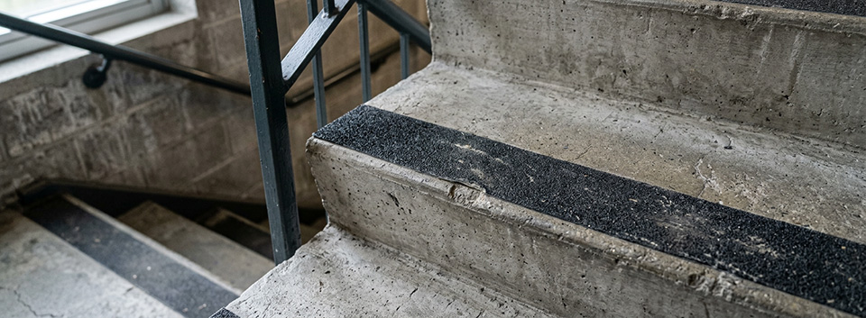 Antid&eacute;rapant sur escalier