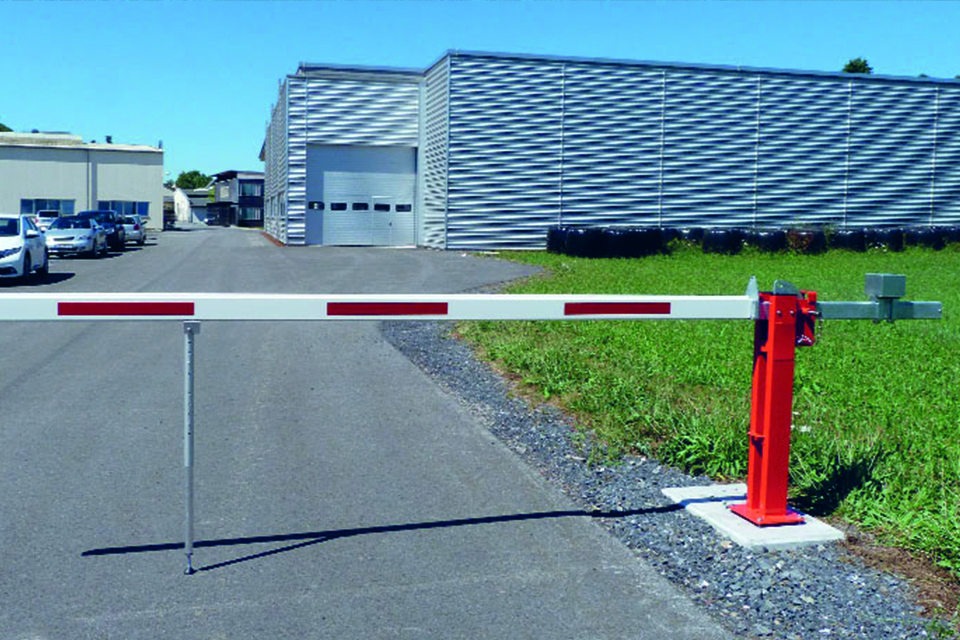 Barrière pour parking grande longueur