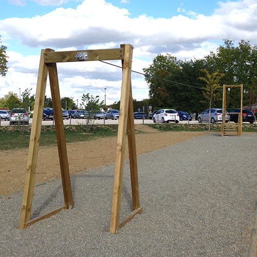 Tyrolienne enfants pour aire de jeux